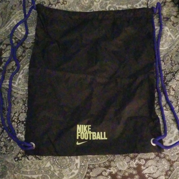 Nike Hypervenom Finish FG II Mens Soccer Cleats - Picture 4 of 8